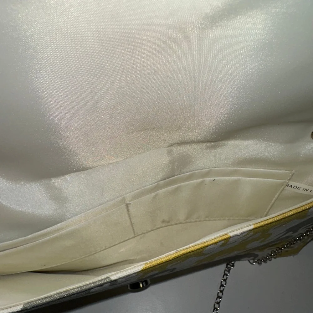 Women's Clutch Purse White/Yellow/Gray Elephant Print Chain Strap Canvas